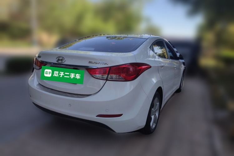 Used Hyundai Elantra (5th Generation / Langdong) 2012 1.6L Manual Fashion Edition Rear Right 45 Deg