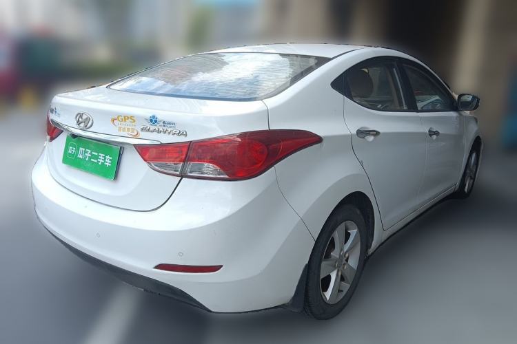 Used Hyundai Elantra (5th Generation / Langdong) 2012 1.6L Automatic Prestige Model Rear Right 45 Deg