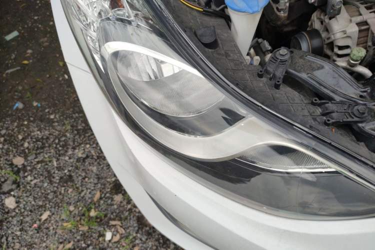 Used Hyundai Elantra (5th Generation / Langdong) 2012 1.6L Automatic Prestige Model Right Front Headlight