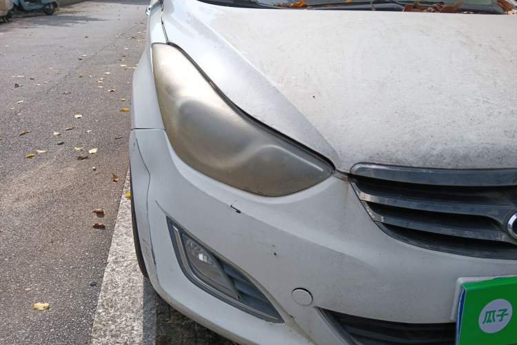 Used Hyundai Elantra (5th Generation / Langdong) 2012 1.6L Automatic Prestige Model Right Front Headlight