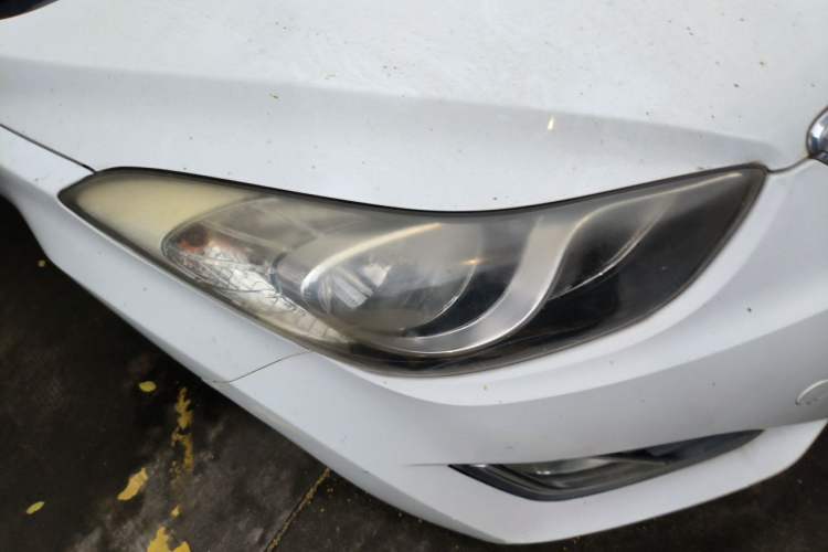 Used Hyundai Elantra (5th Generation / Langdong) 2012 1.6L Manual Leading Model Right Front Headlight