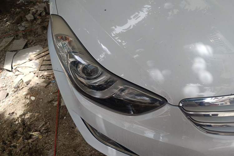 Used Hyundai Elantra (5th Generation / Langdong) 2012 1.6L Automatic Prestige Model Right Front Headlight