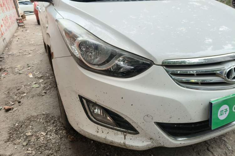 Used Hyundai Elantra (5th Generation / Langdong) 2012 1.6L Manual Fashion Edition Right Front Headlight
