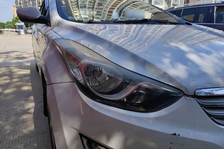 Used Hyundai Elantra (5th Generation / Langdong) 2012 1.6L Automatic Leading Model Right Front Headlight