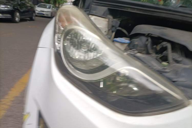 Used Hyundai Elantra (5th Generation / Langdong) 2012 1.6L Automatic Leading Model Right Front Headlight