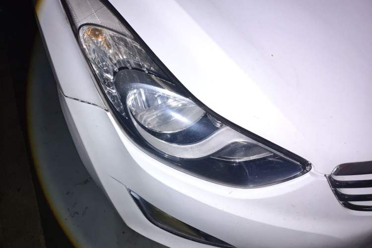 Used Hyundai Elantra (5th Generation / Langdong) 2012 1.6L Automatic Prestige Model Right Front Headlight