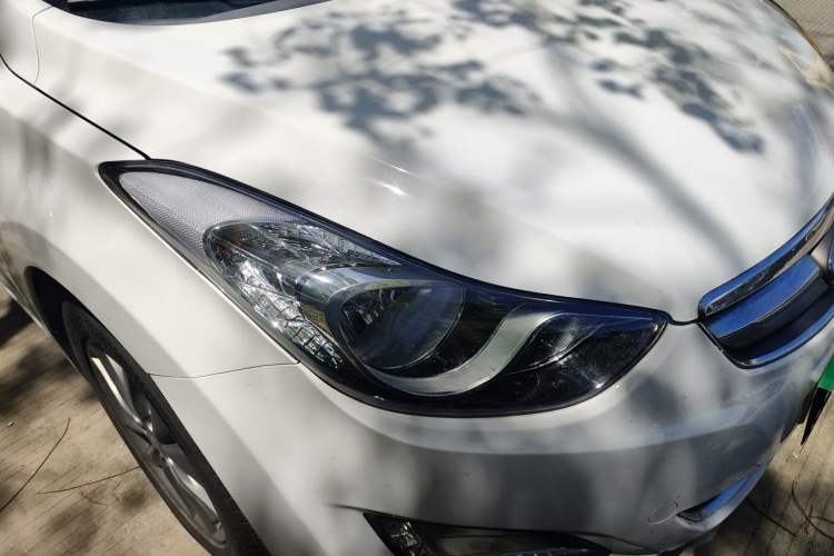 Used Hyundai Elantra (5th Generation / Langdong) 2012 1.6L Manual Leading Model Right Front Headlight