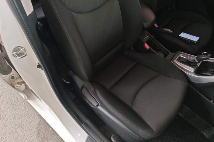 Used Hyundai Elantra (5th Generation / Langdong) 2012 1.6L Automatic Fashion Edition Right Front Seat