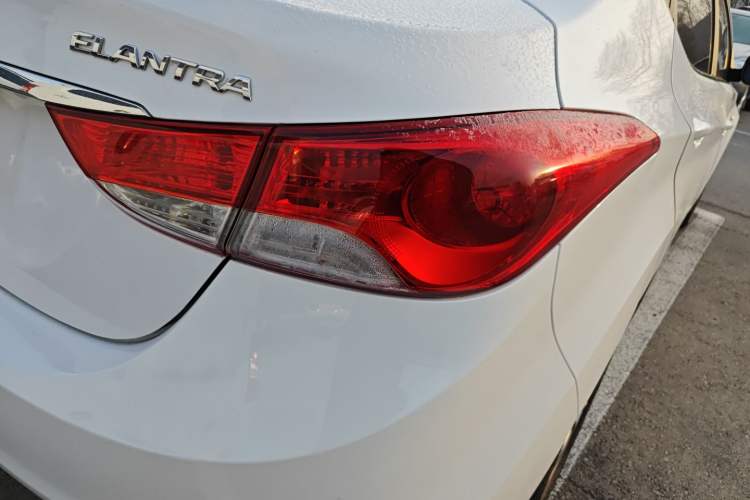Used Hyundai Elantra (5th Generation / Langdong) 2012 1.6L Manual Fashion Edition Right Rear Taillight