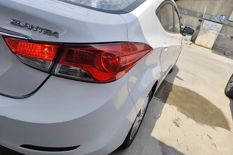 Used Hyundai Elantra (5th Generation / Langdong) 2012 1.6L Manual Fashion Edition Right Rear Taillight