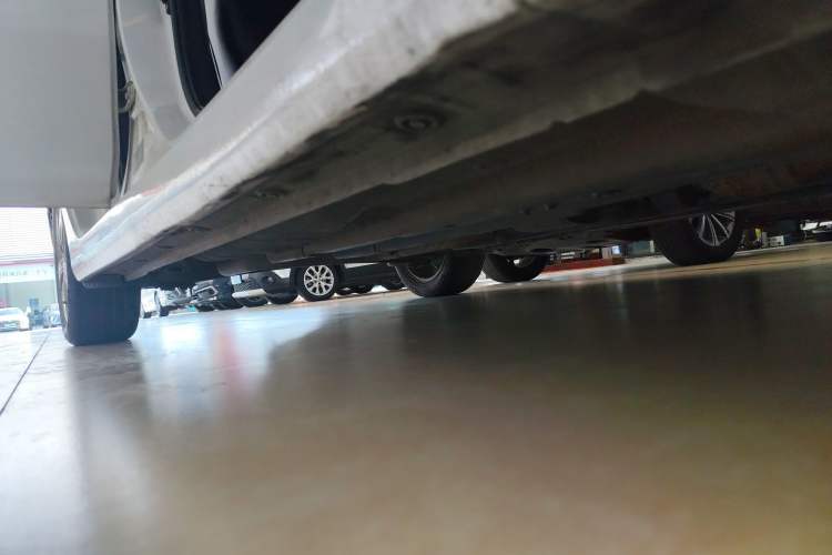 Used Hyundai Elantra (5th Generation / Langdong) 2012 1.6L Manual Fashion Edition Right Side Sill