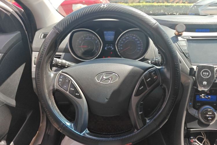 Used Hyundai Elantra (5th Generation / Langdong) 2012 1.6L Automatic Prestige Model Steering Wheel