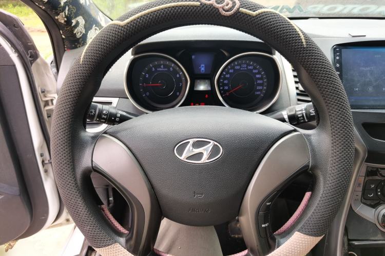 Used Hyundai Elantra (5th Generation / Langdong) 2012 1.6L Manual Leading Model Steering Wheel