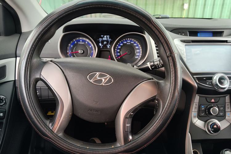 Used Hyundai Elantra (5th Generation / Langdong) 2012 1.6L Automatic Fashion Edition Steering Wheel