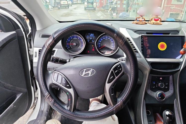Used Hyundai Elantra (5th Generation / Langdong) 2012 1.6L Automatic Fashion Edition Steering Wheel