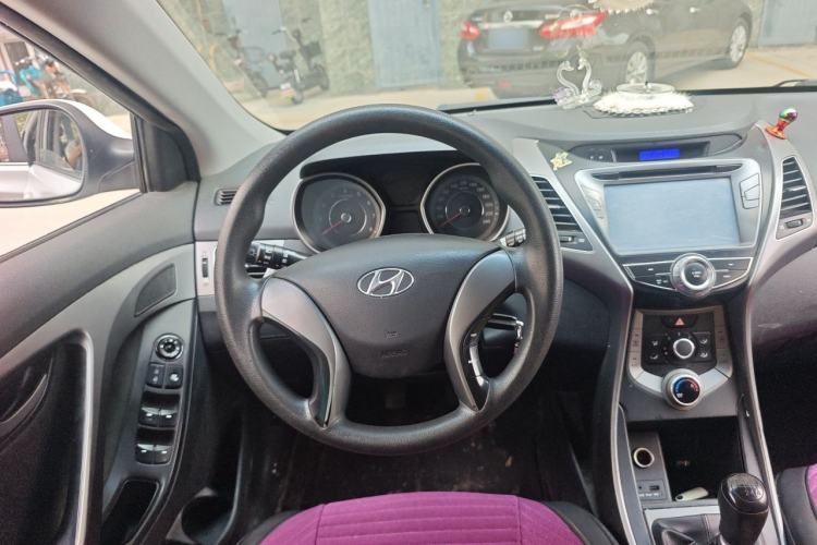 Used Hyundai Elantra (5th Generation / Langdong) 2012 1.6L Manual Fashion Edition Steering Wheel