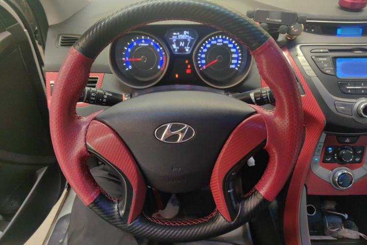 Used Hyundai Elantra (5th Generation / Langdong) 2012 1.6L Automatic Fashion Edition Steering Wheel