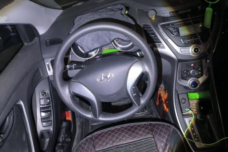 Used Hyundai Elantra (5th Generation / Langdong) 2012 1.6L Automatic Fashion Edition Steering Wheel