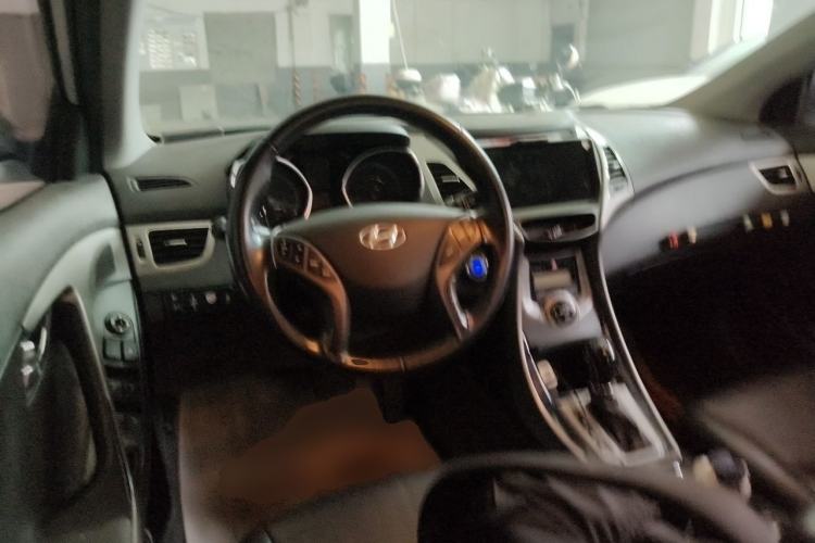 Used Hyundai Elantra (5th Generation / Langdong) 2012 1.6L Automatic Prestige Model Steering Wheel