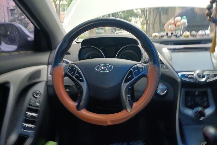 Used Hyundai Elantra (5th Generation / Langdong) 2012 1.6L Automatic Leading Model Steering Wheel