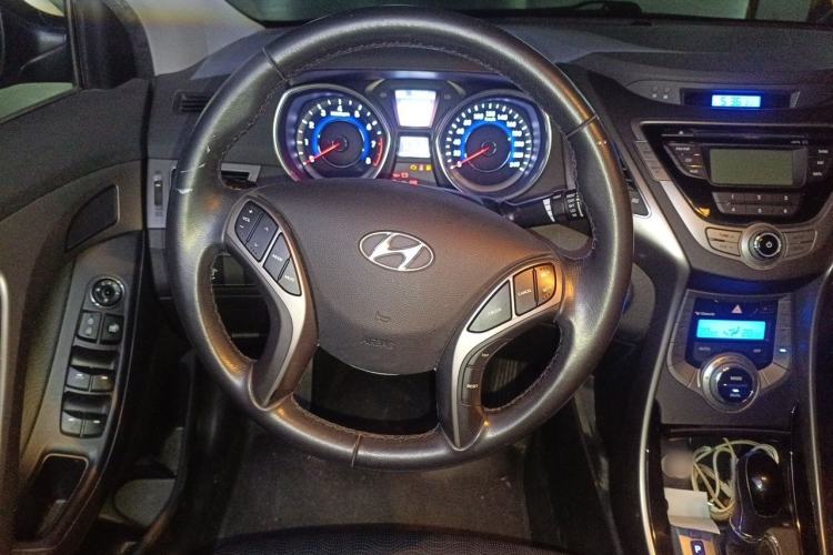 Used Hyundai Elantra (5th Generation / Langdong) 2012 1.6L Automatic Prestige Model Steering Wheel