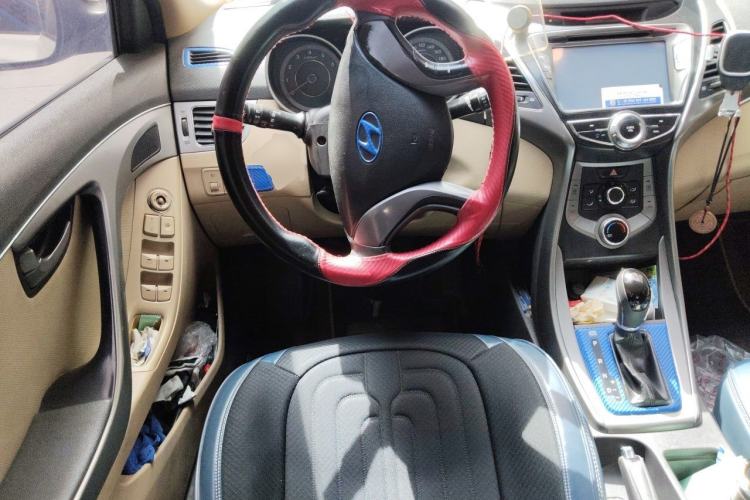Used Hyundai Elantra (5th Generation / Langdong) 2012 1.6L Automatic Fashion Edition Steering Wheel