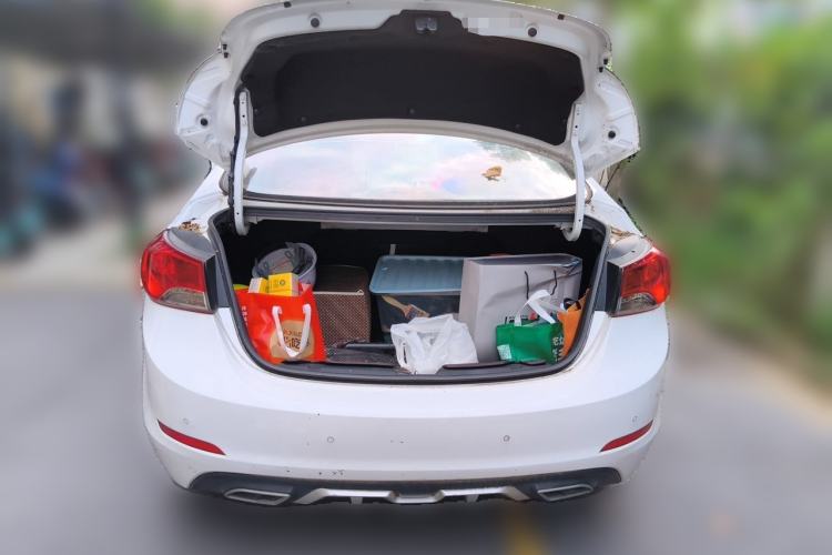 Used Hyundai Elantra (5th Generation / Langdong) 2012 1.6L Manual Leading Model Trunk