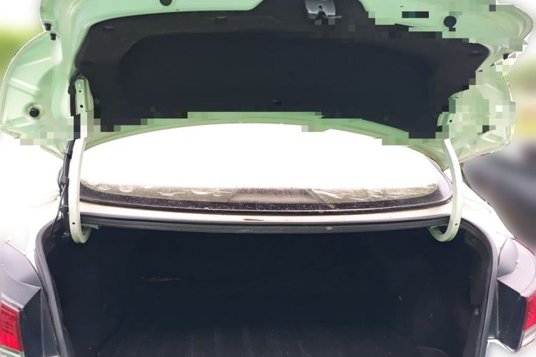 Used Hyundai Elantra (5th Generation / Langdong) 2012 1.6L Manual Fashion Edition Trunk