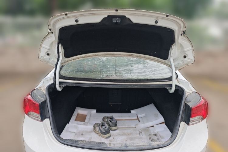 Used Hyundai Elantra (5th Generation / Langdong) 2012 1.6L Automatic Leading Model Trunk