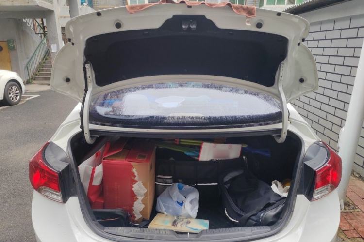 Used Hyundai Elantra (5th Generation / Langdong) 2012 1.6L Automatic Leading Model Trunk