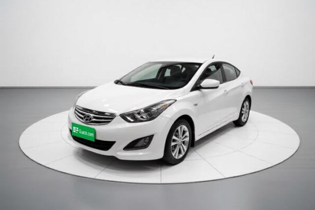 Ojetý Hyundai Elantra (5th Generation / Langdong) 2012 1.6L Automatic Fashion Edition