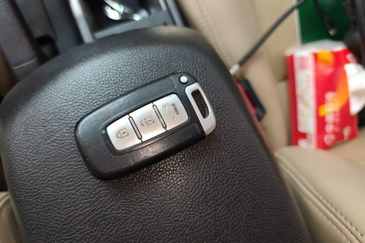 Used Hyundai Elantra (5th Generation / Langdong) 2012 1.6L Automatic Leading Model Vehicle Key