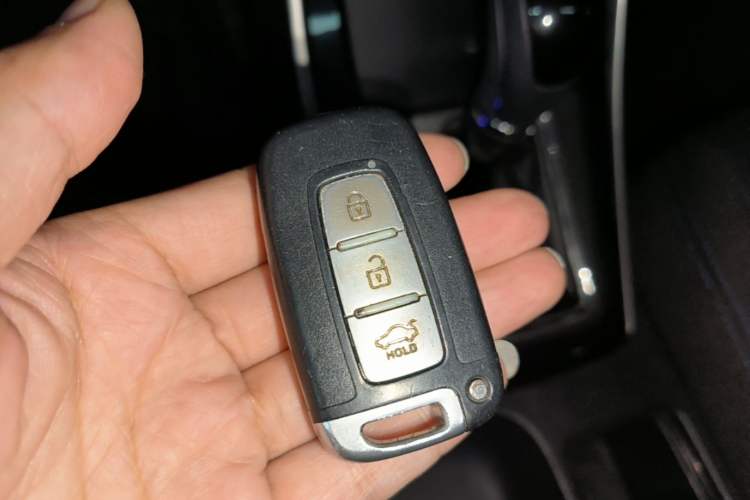 Used Hyundai Elantra (5th Generation / Langdong) 2012 1.6L Automatic Leading Model Vehicle Key