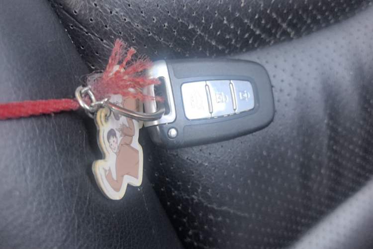 Used Hyundai Elantra (5th Generation / Langdong) 2012 1.6L Automatic Leading Model Vehicle Key