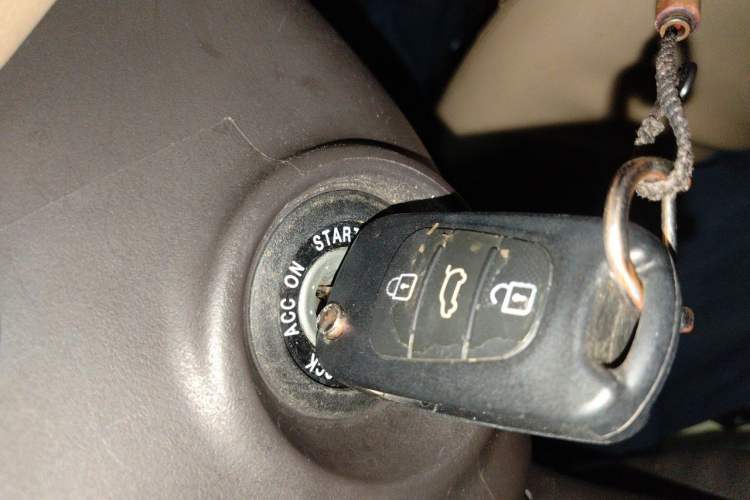 Used Hyundai Elantra (5th Generation / Langdong) 2012 1.6L Automatic Fashion Edition Vehicle Key
