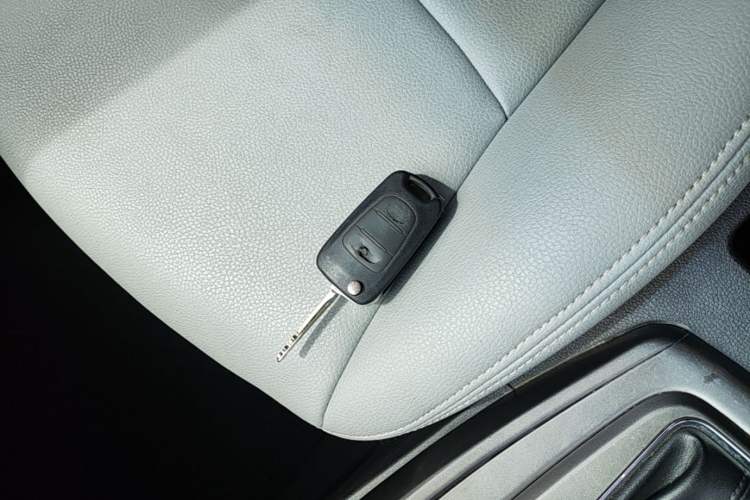 Used Hyundai Elantra (5th Generation / Langdong) 2012 1.6L Automatic Fashion Edition Vehicle Key