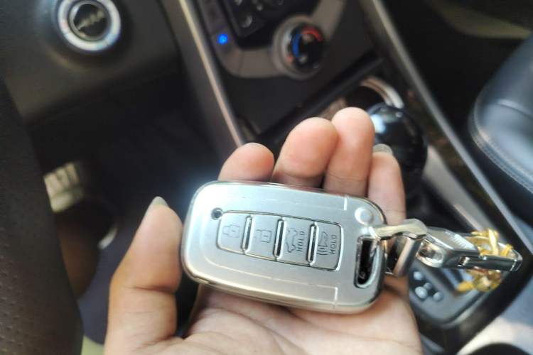Used Hyundai Elantra (5th Generation / Langdong) 2012 1.6L Automatic Leading Model Vehicle Key