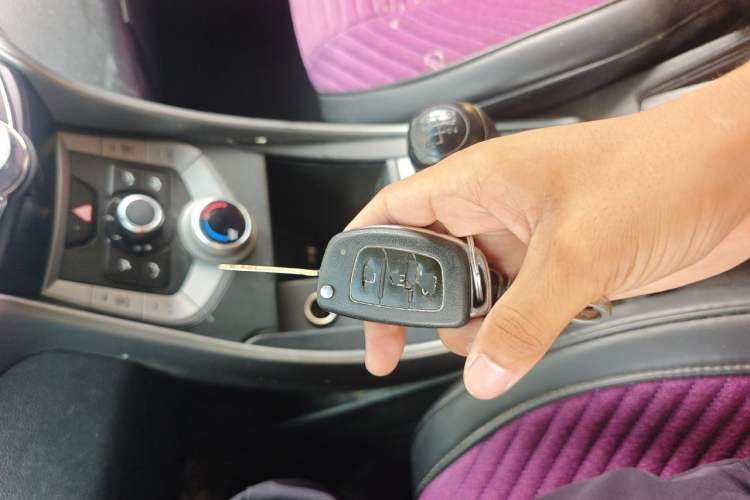 Used Hyundai Elantra (5th Generation / Langdong) 2012 1.6L Manual Fashion Edition Vehicle Key