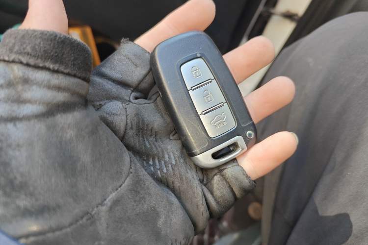 Used Hyundai Elantra (5th Generation / Langdong) 2012 1.6L Automatic Leading Model Vehicle Key