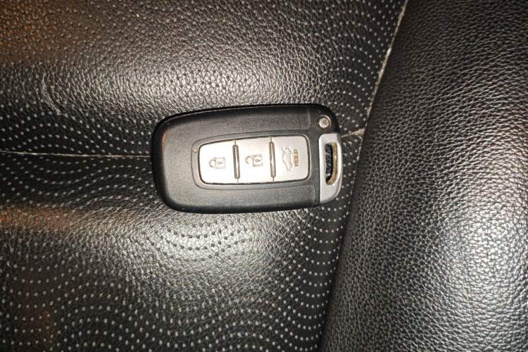 Used Hyundai Elantra (5th Generation / Langdong) 2012 1.6L Automatic Prestige Model Vehicle Key