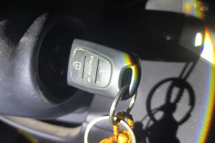 Used Hyundai Elantra (5th Generation / Langdong) 2012 1.6L Automatic Fashion Edition Vehicle Key