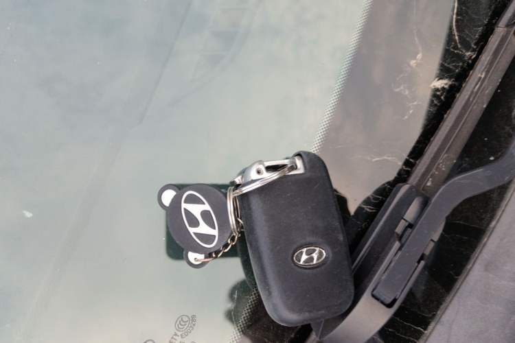 Used Hyundai Elantra (5th Generation / Langdong) 2012 1.6L Manual Leading Model Vehicle Key