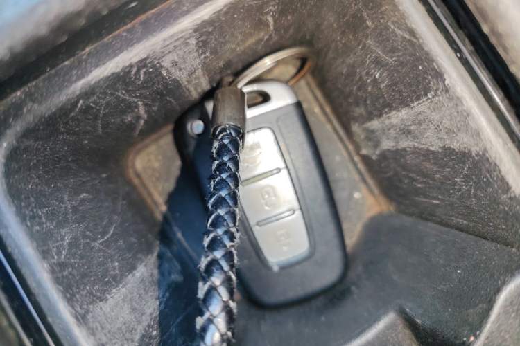 Used Hyundai Elantra (5th Generation / Langdong) 2012 1.6L Automatic Prestige Model Vehicle Key
