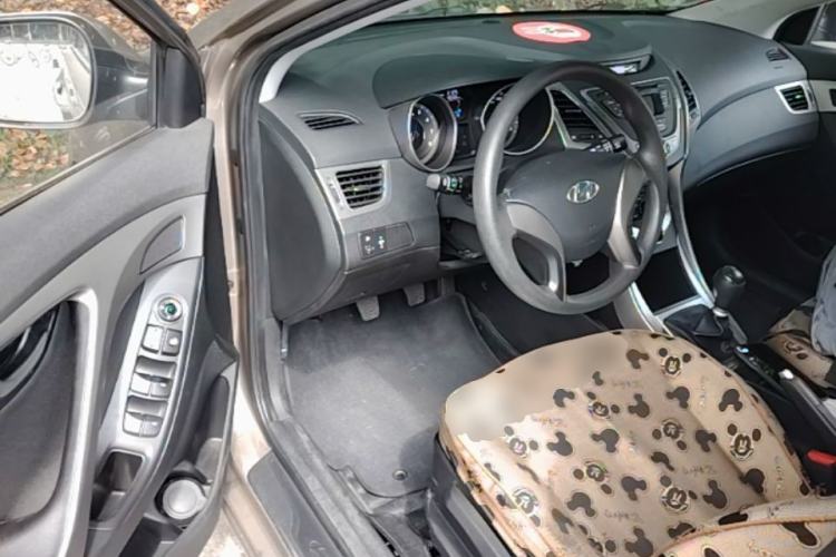 Used Hyundai Elantra (5th Generation / Langdong) 2012 1.6L Manual Fashion Edition Driver Seat