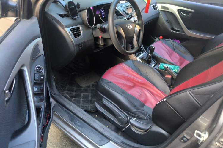 Used Hyundai Elantra (5th Generation / Langdong) 2012 1.6L Manual Leading Model Driver Seat