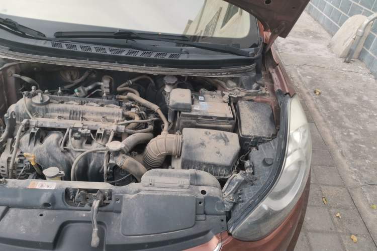 Used Hyundai Elantra (5th Generation / Langdong) 2012 1.6L Manual Leading Model Engine Bay Left