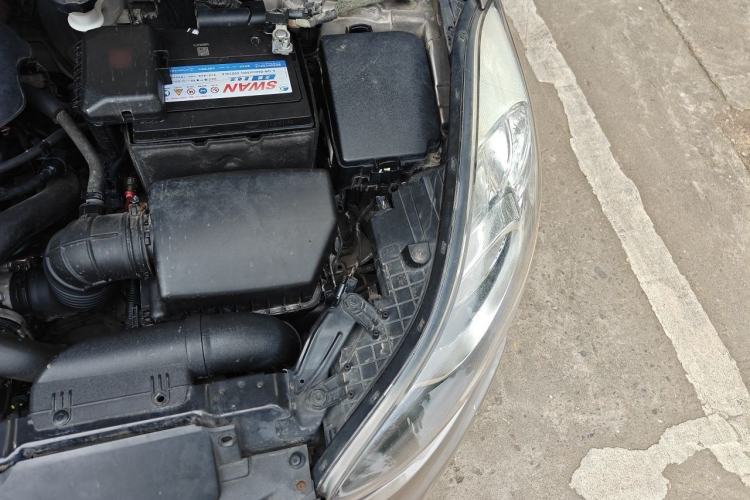 Used Hyundai Elantra (5th Generation / Langdong) 2012 1.6L Automatic Fashion Edition Engine Bay Left