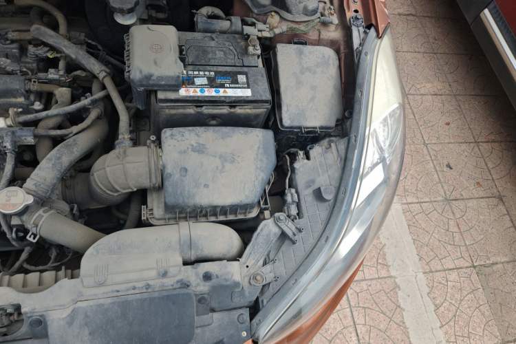 Used Hyundai Elantra (5th Generation / Langdong) 2012 1.6L Automatic Leading Model Engine Bay Left