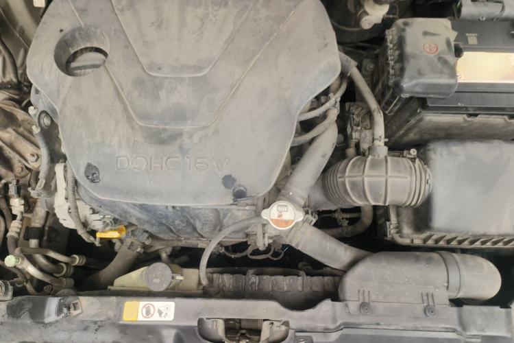 Used Hyundai Elantra (5th Generation / Langdong) 2012 1.6L Manual Fashion Edition Engine Bay