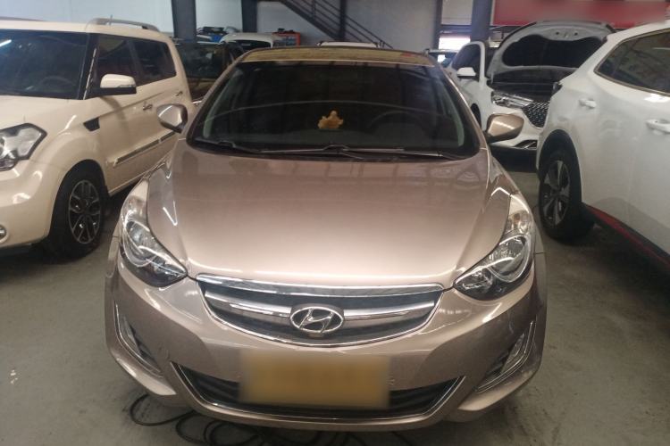 Used Hyundai Elantra (5th Generation / Langdong) 2012 1.6L Automatic Fashion Edition Front